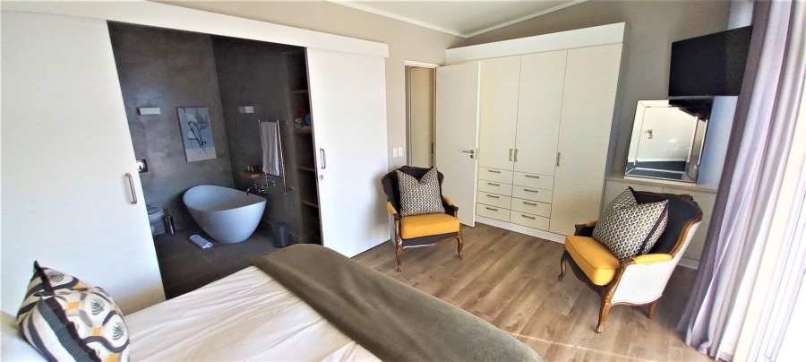 To Let 2 Bedroom Property for Rent in Thesen Islands Western Cape
